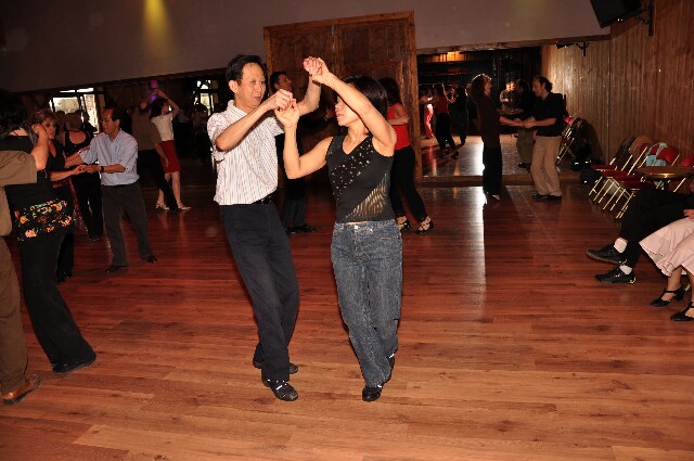 min 2009 05 03 station danse 088